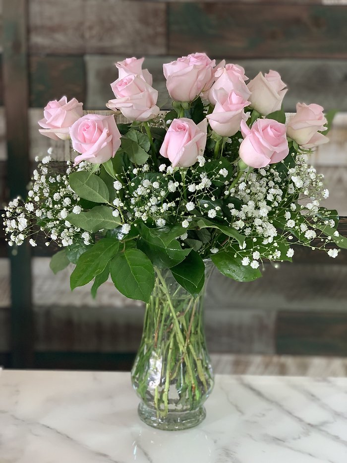 One Dozen Roses in Pink, Red, White or Yellow